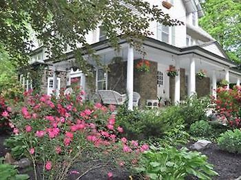 Wayne Bed & Breakfast Inn (Adults Only) Extérieur photo