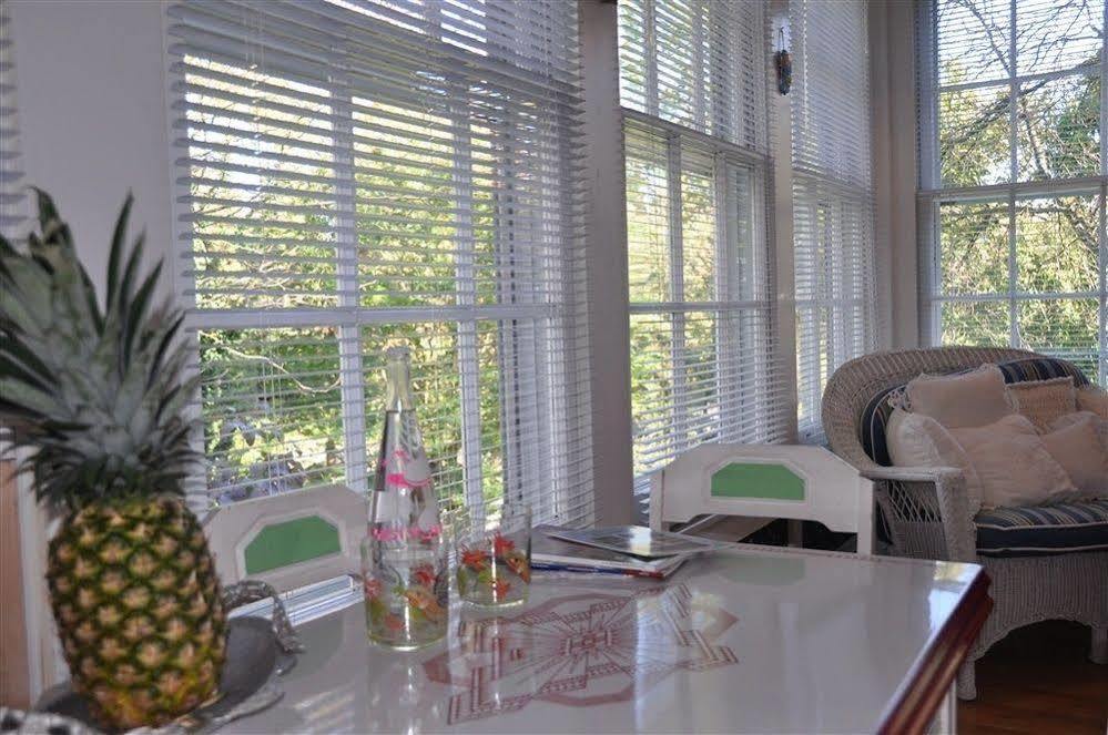 Wayne Bed & Breakfast Inn (Adults Only) Extérieur photo