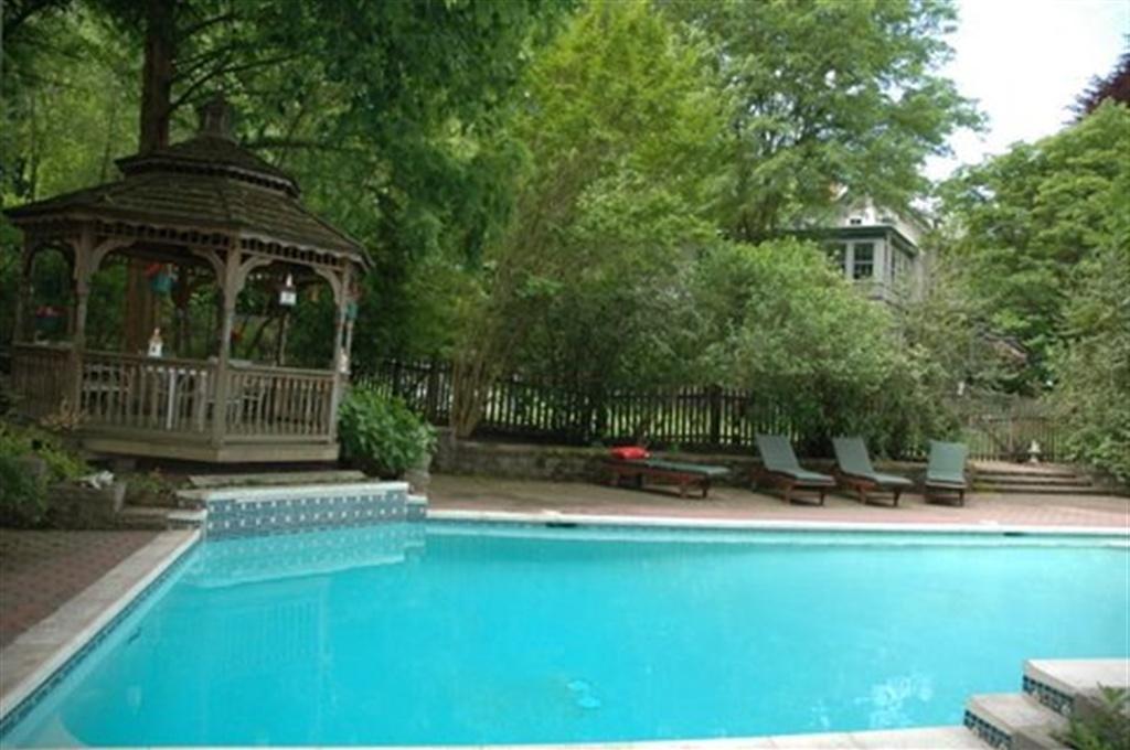 Wayne Bed & Breakfast Inn (Adults Only) Extérieur photo